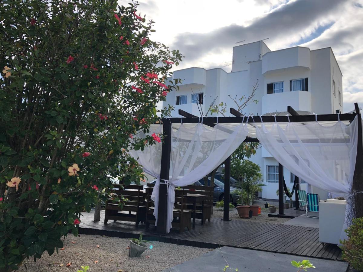 פלהוקה Residencial Mar Azul Praia Da Pinheira מראה חיצוני תמונה
